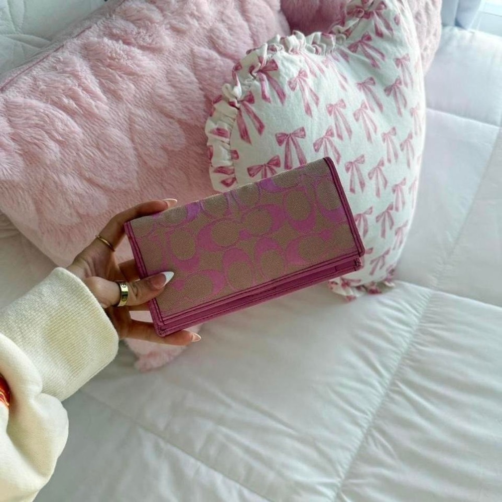 Y2K Coach Barbie Pink Monogram Wallet - Picture 2 of 7
